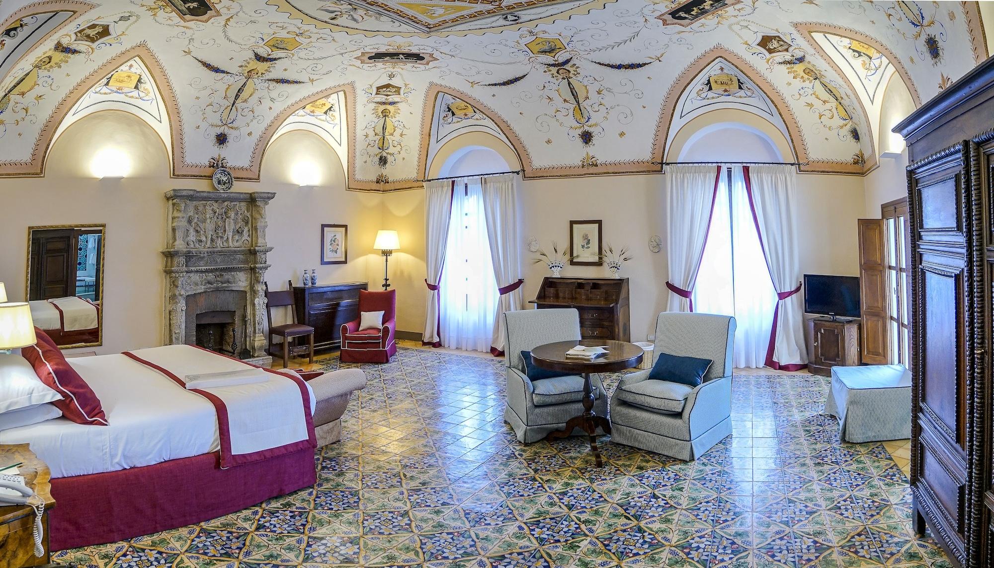 Cimbrone Hotel