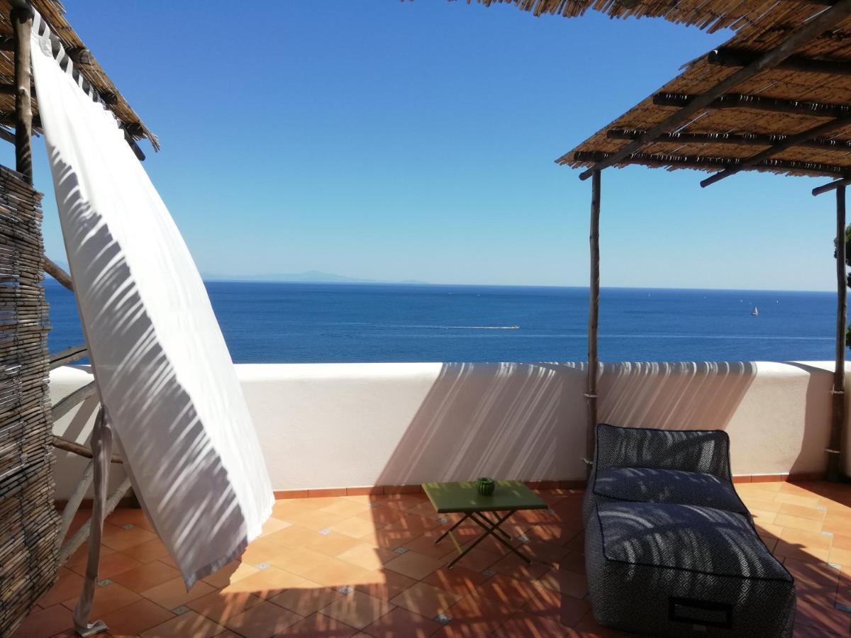 Hotel Bossa Amalfi 3*