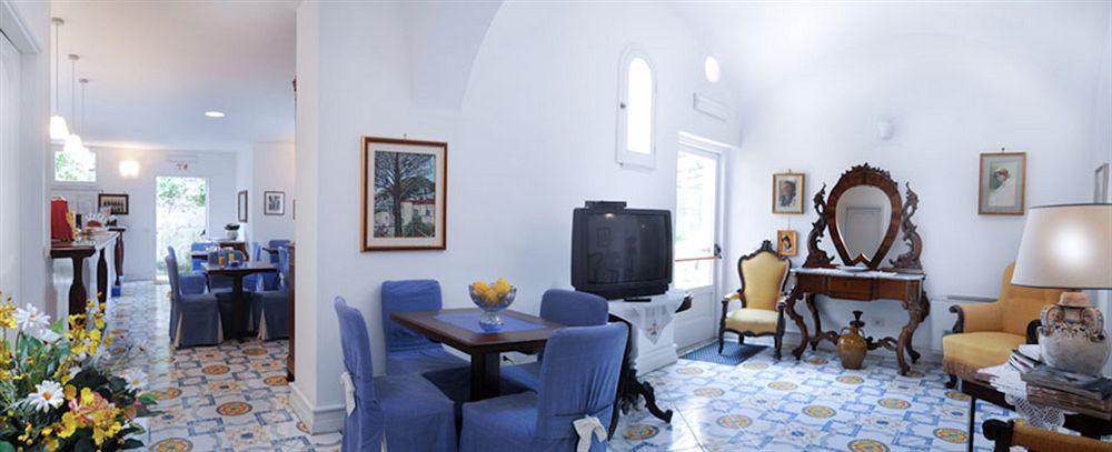 Hotel Toro 3*