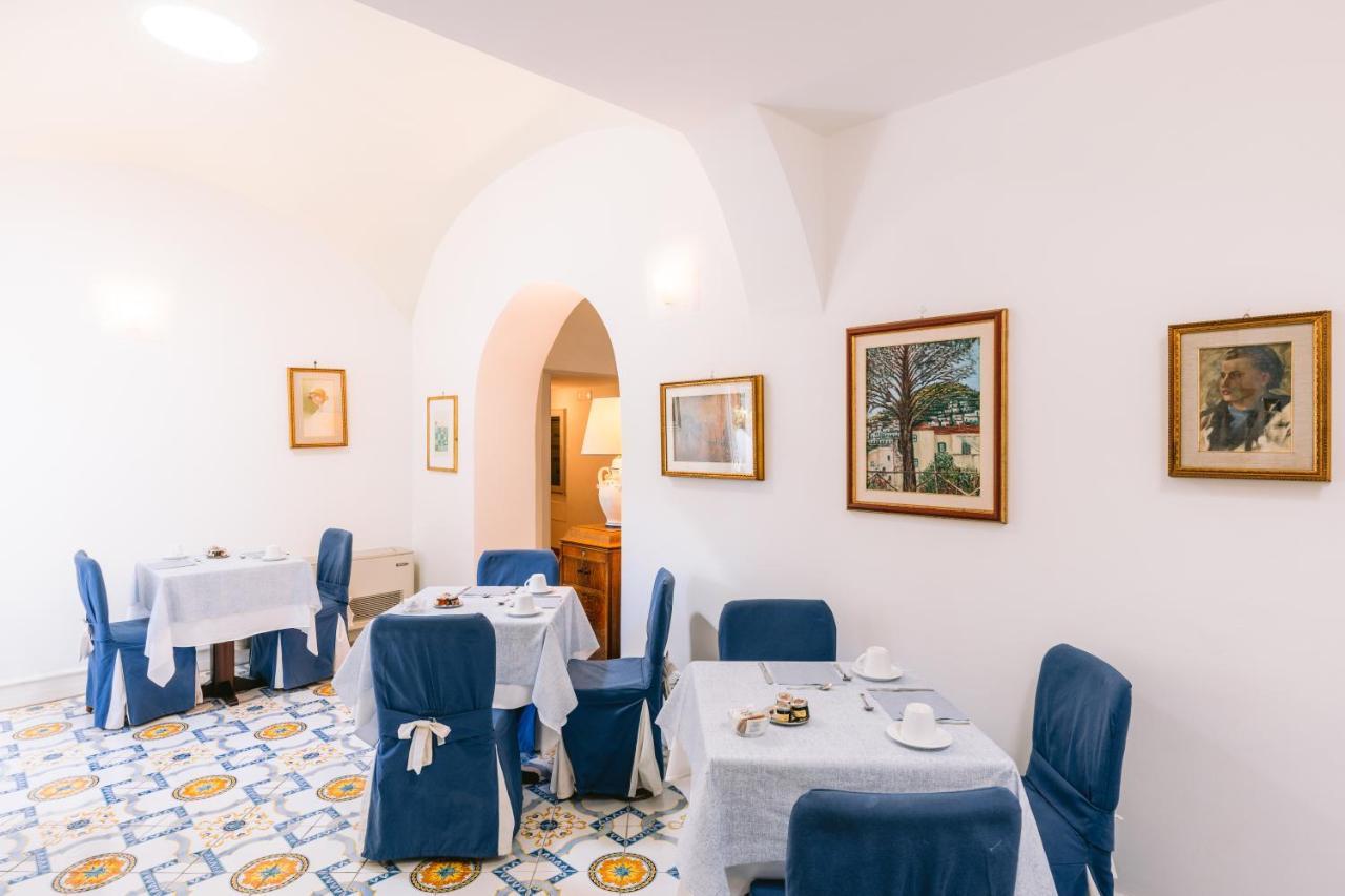 Hotel Toro 3*