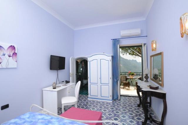 Bed & Breakfast Auditorium