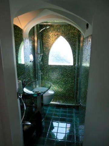 Bed & Breakfast Auditorium