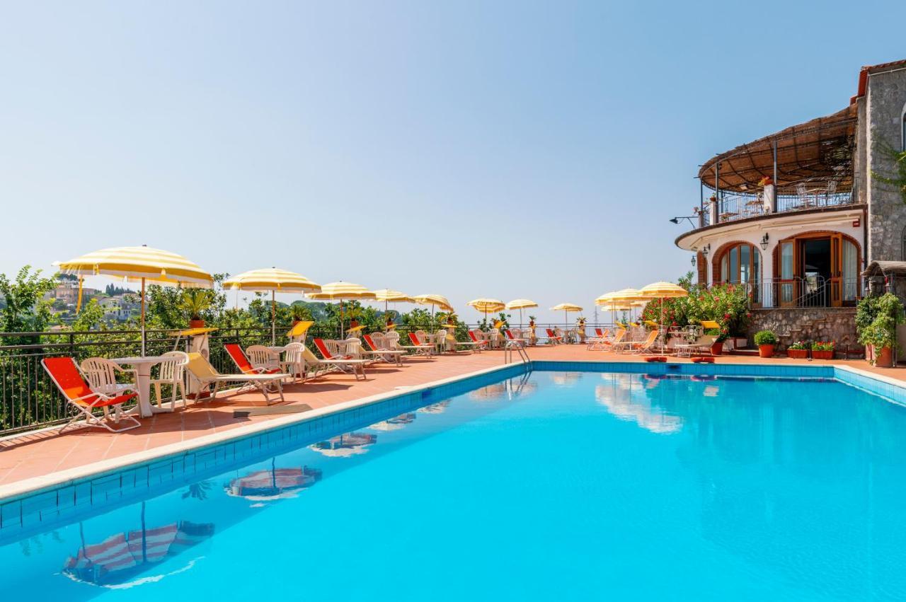 Khách sạn Giuseppina 3*