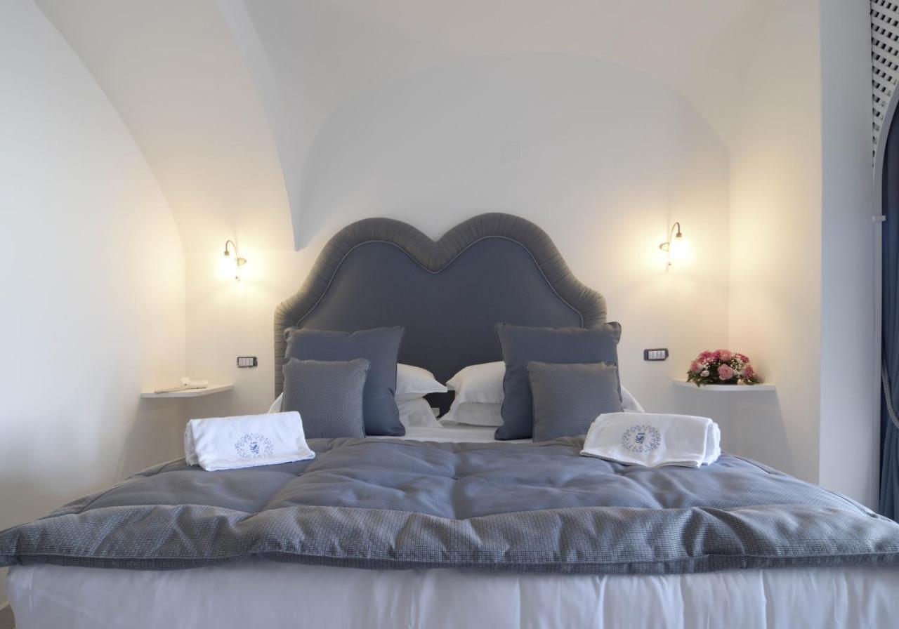 Khách sạn Palazzo Confalone 5*