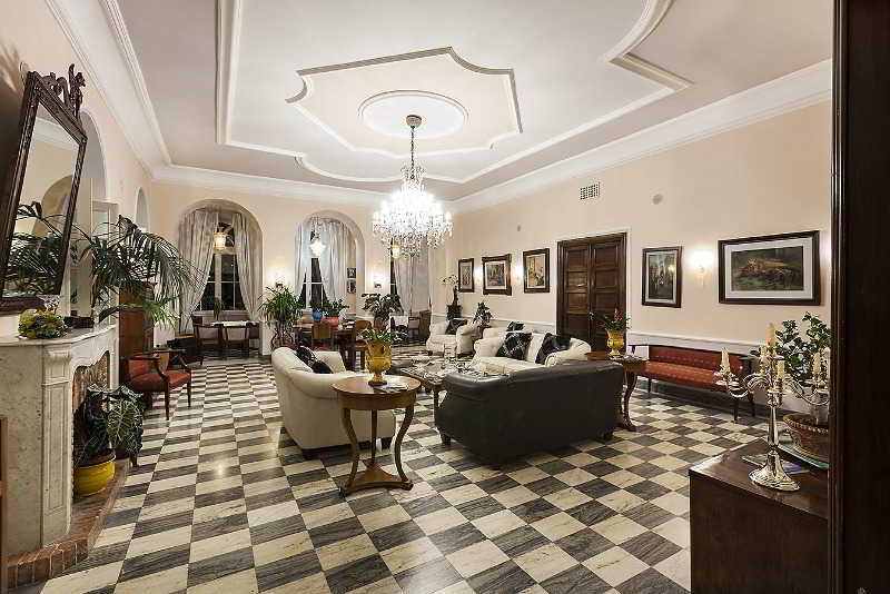 Hotel Maria 4*
