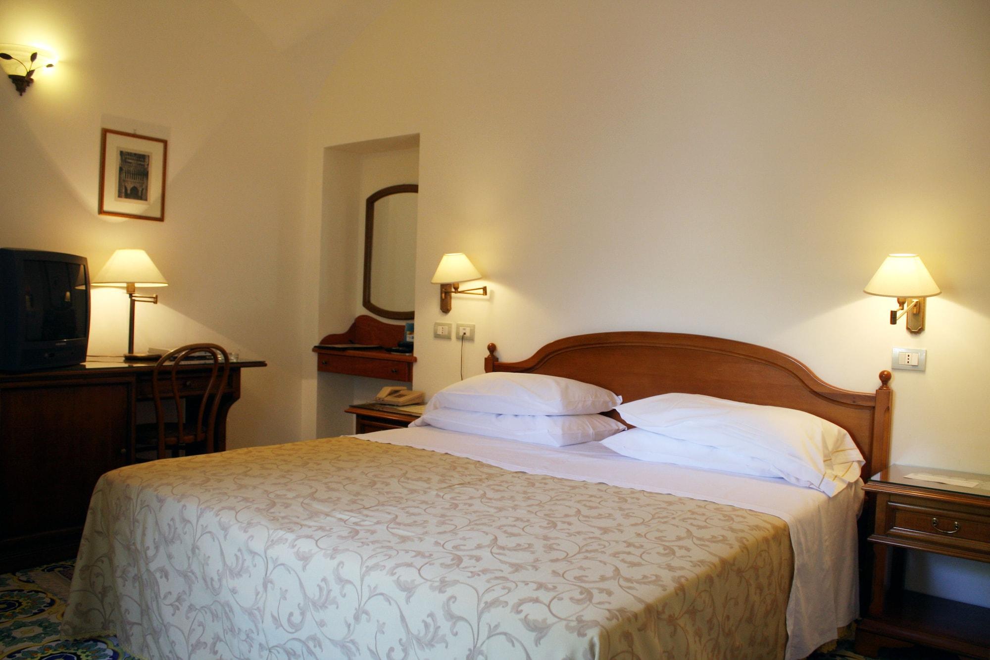 Rufolo Hotel
