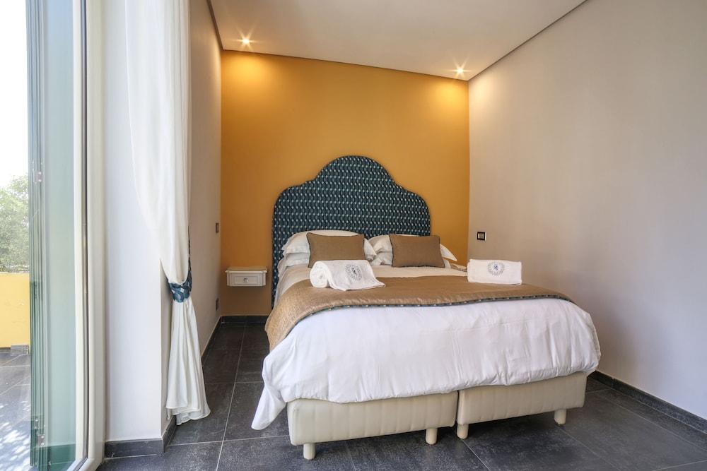 Palazzo Confalone Khách sạn 5*