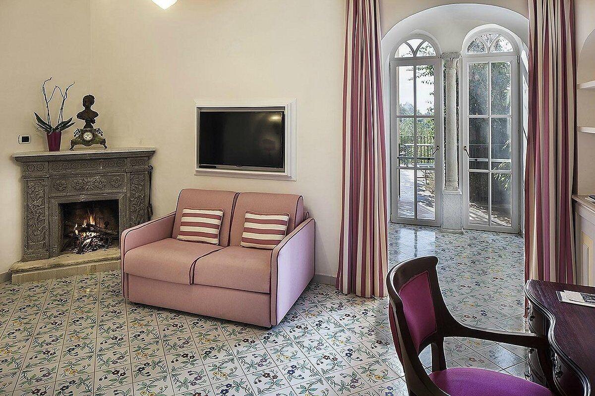 Maria Hotel