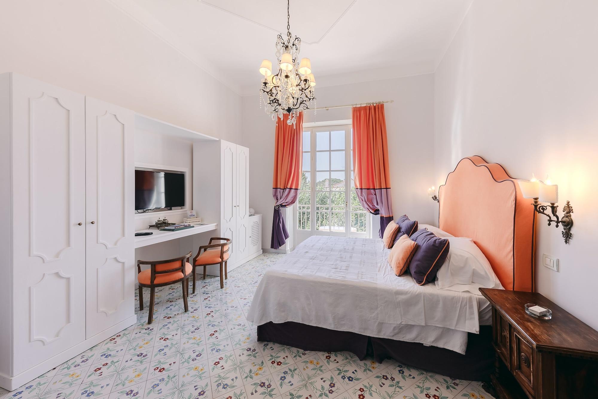 Maria Hotel 4*