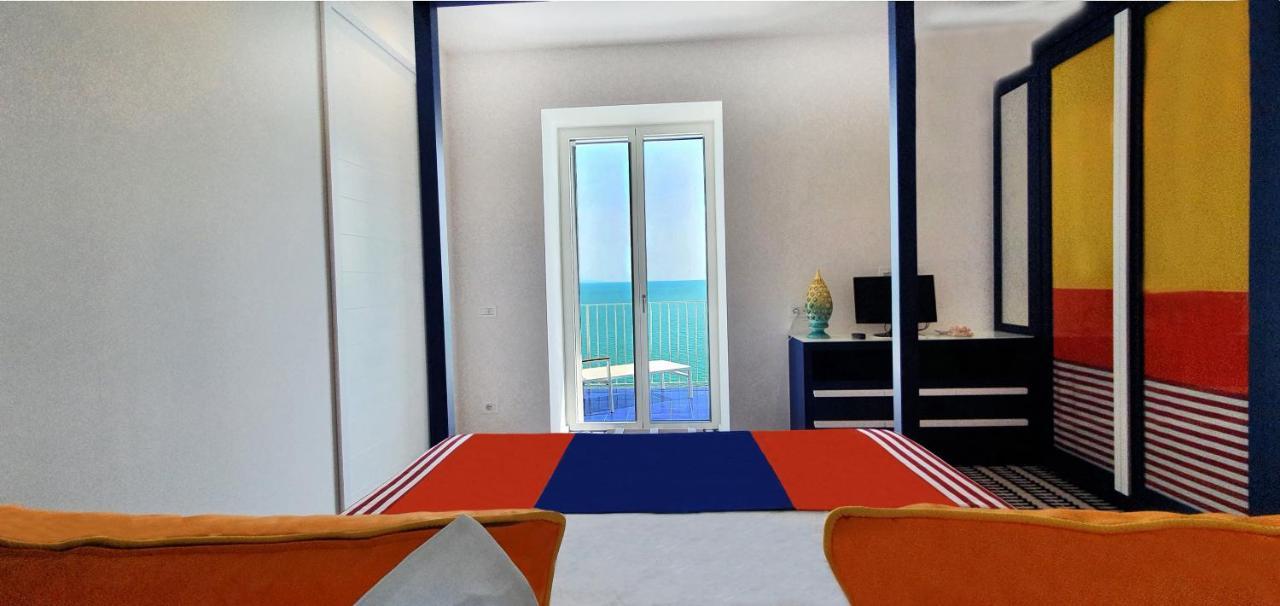 Nel Blu Dipinto Di Blu *