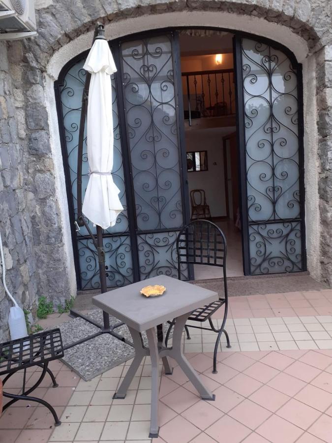 Bed & Breakfast La Dacia Di Gina Ravello
