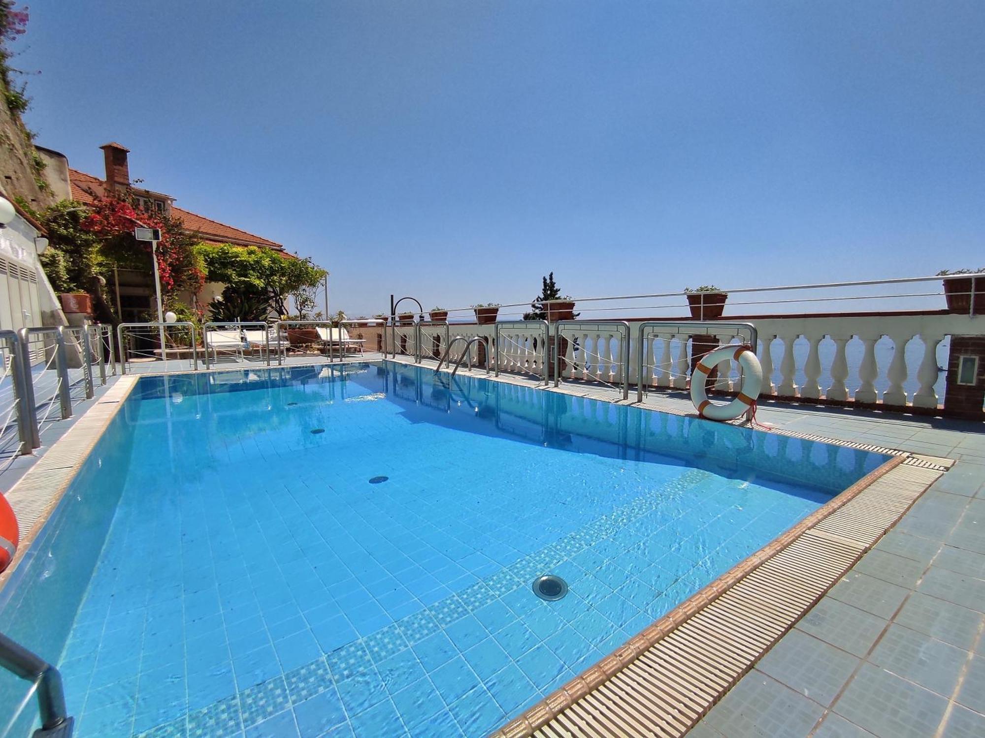 Don Guglielmo Amalfi Coast *