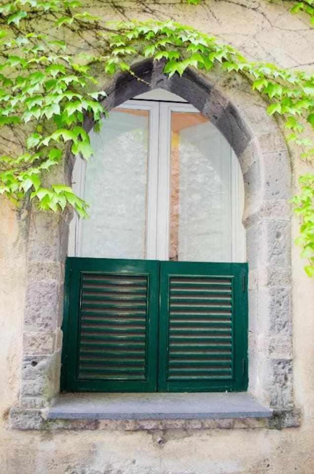 Piccinina A Pochi Passi Da Eva
