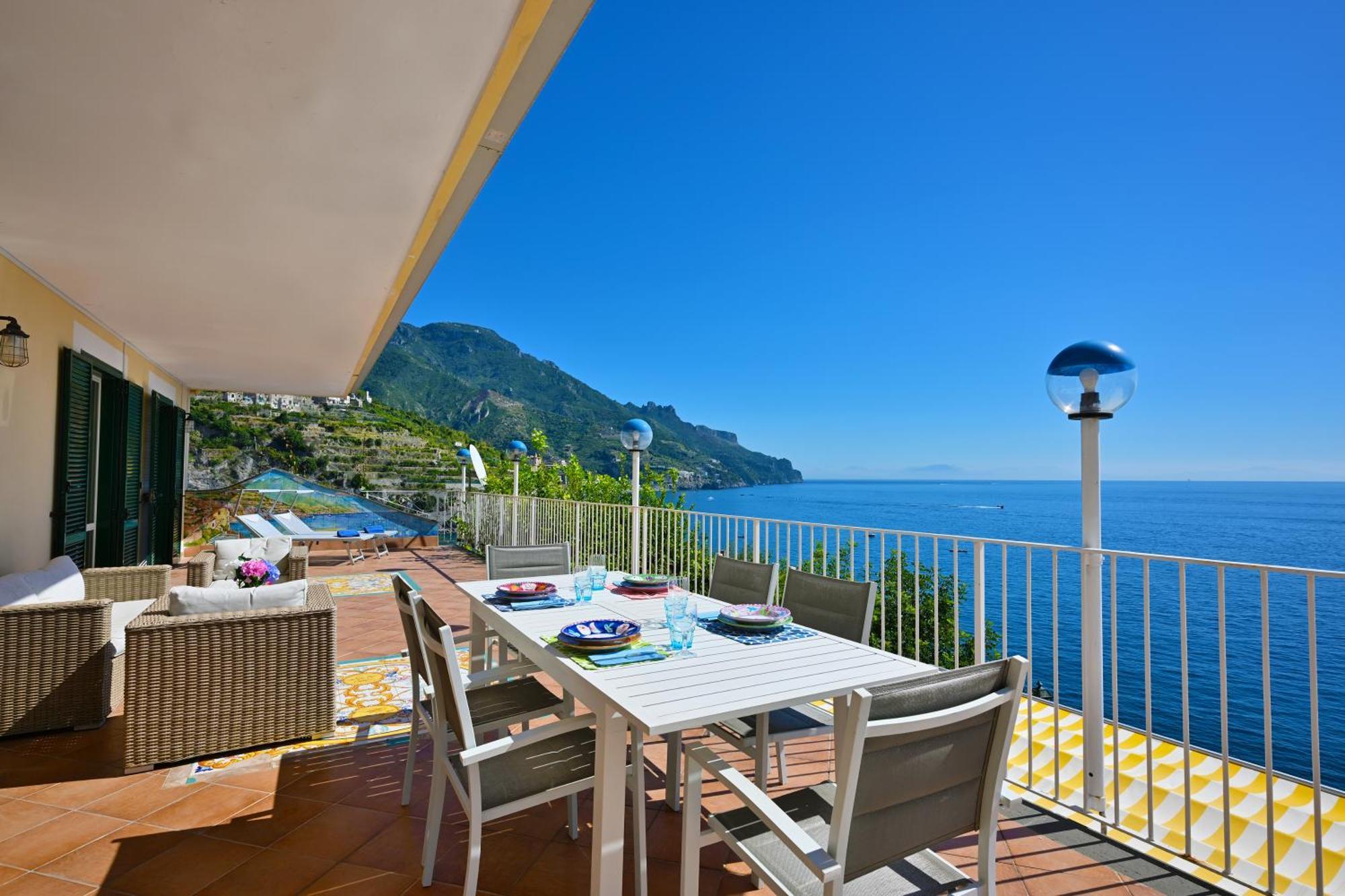 Ravello Art Apartments