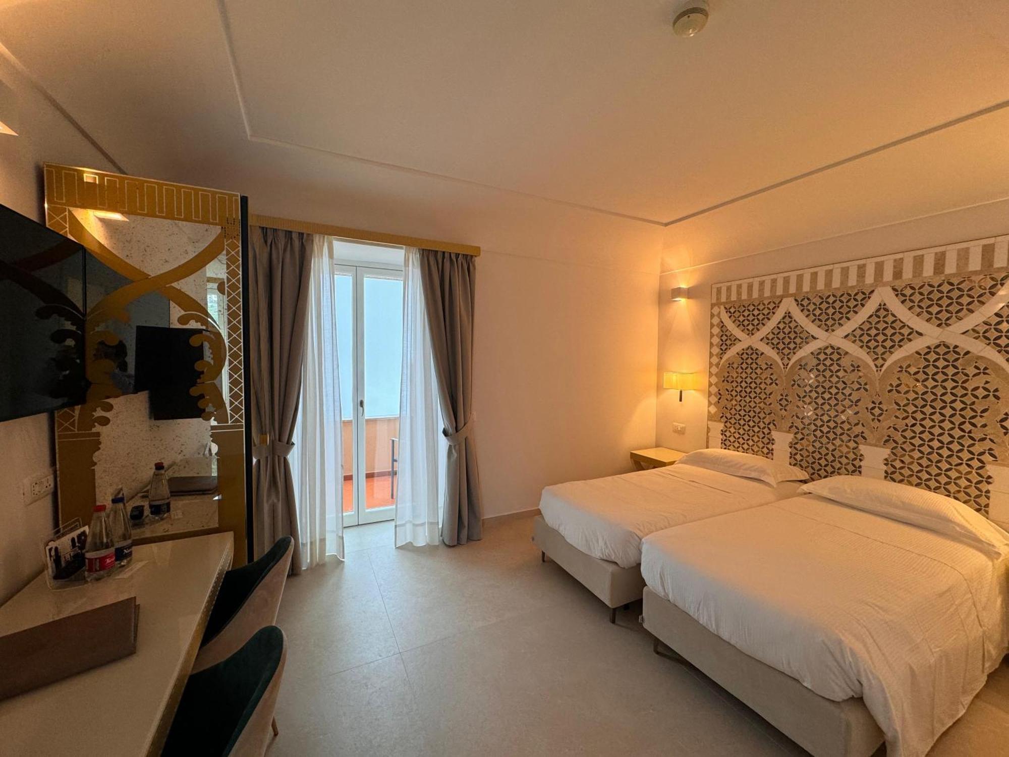 Rufolo Hotel 4*