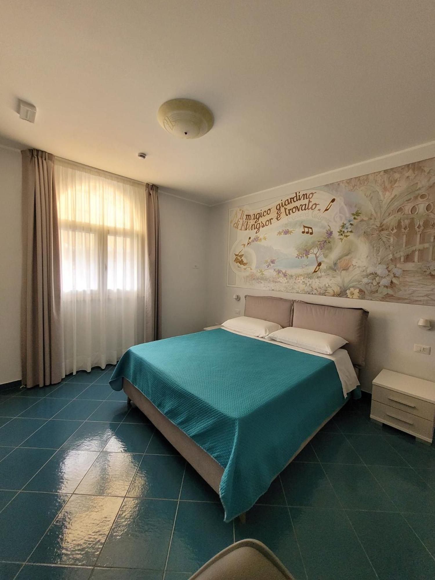 Luigi E Rachele Guest house *
