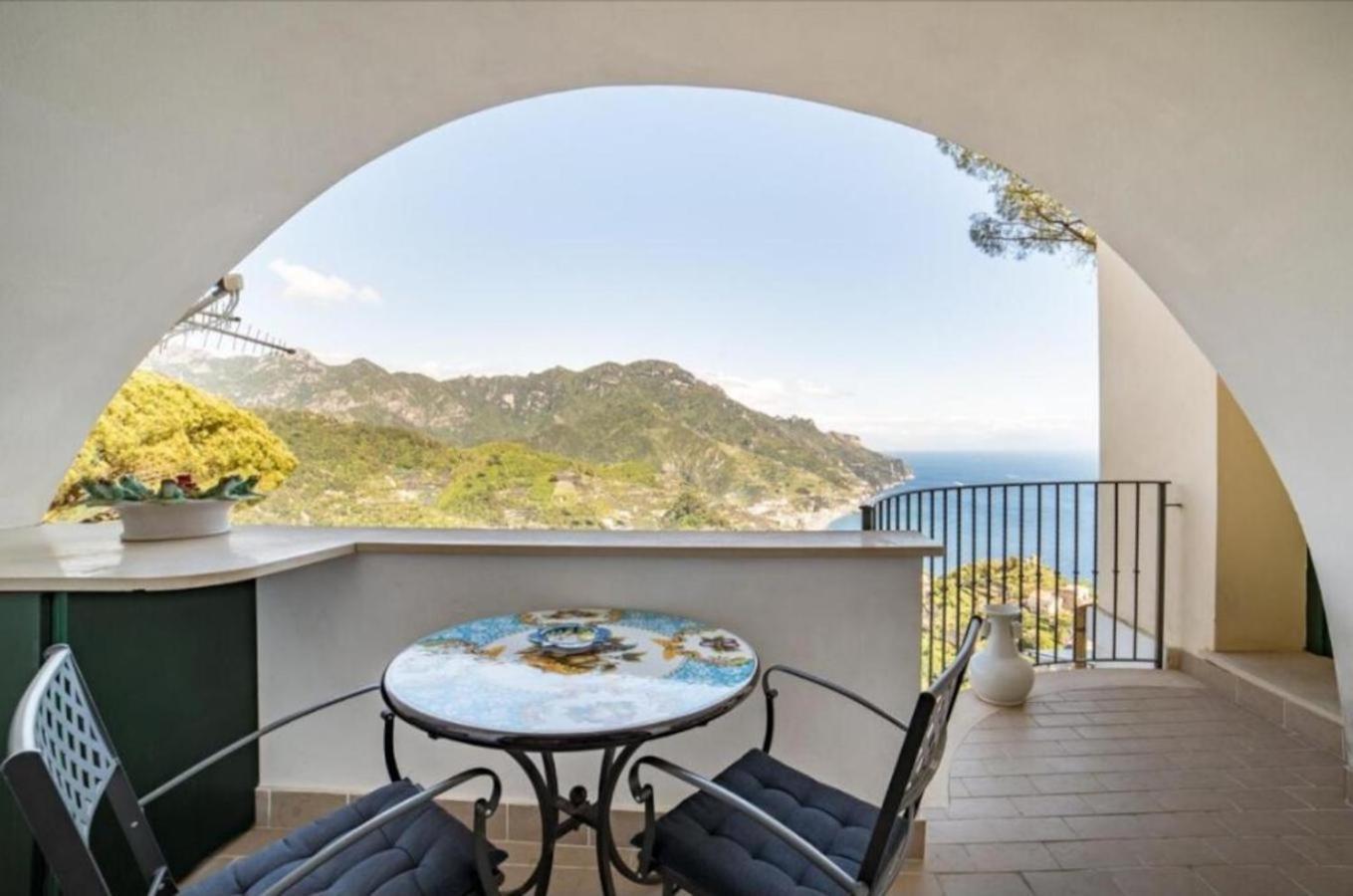 Appartamento La Dolce - With Balcony & Amazing View Of The Amalfi Coast Ravello