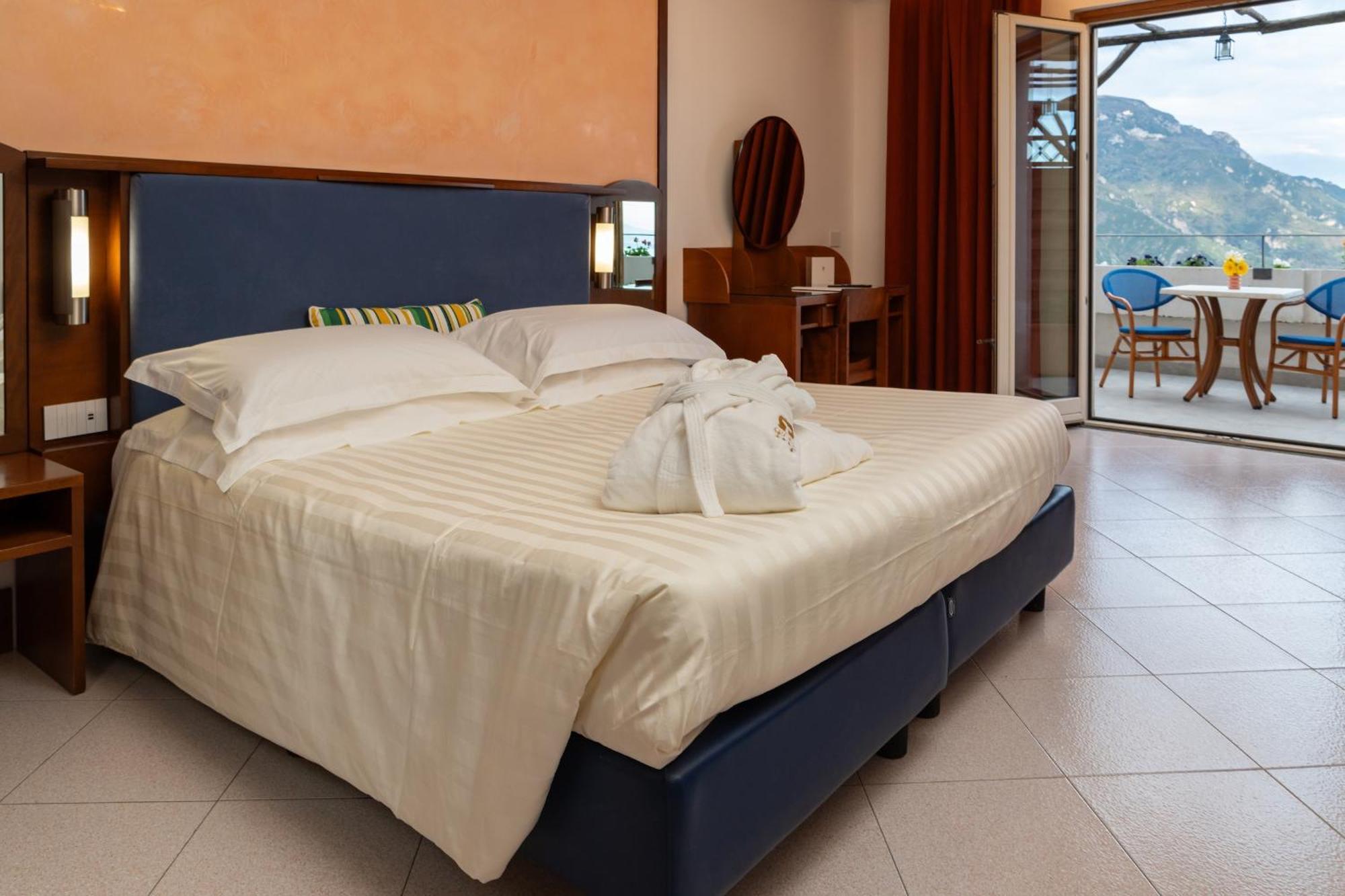 Graal Hotel