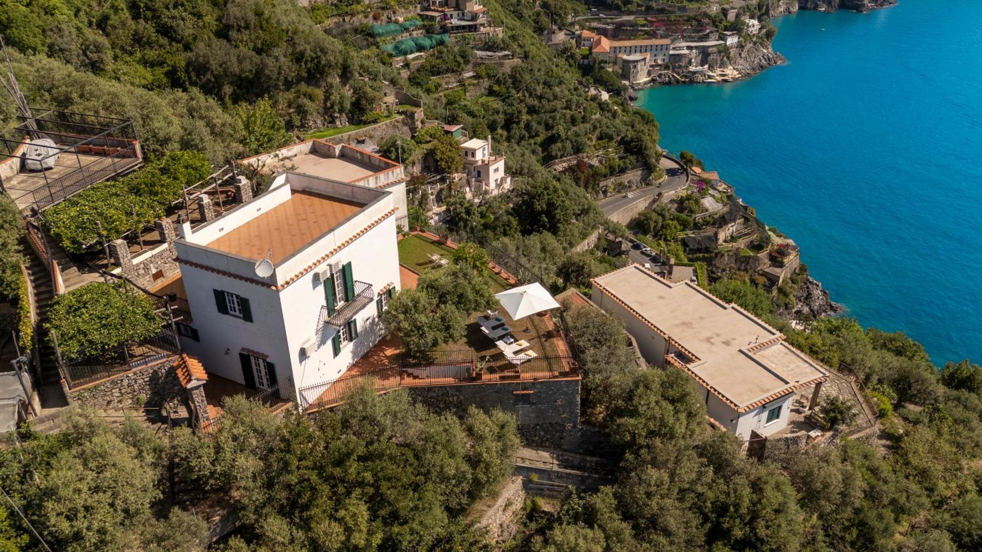 Il Lupo Felice Villa Ravello