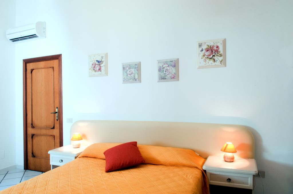 Mimi Bed & Breakfast 3*