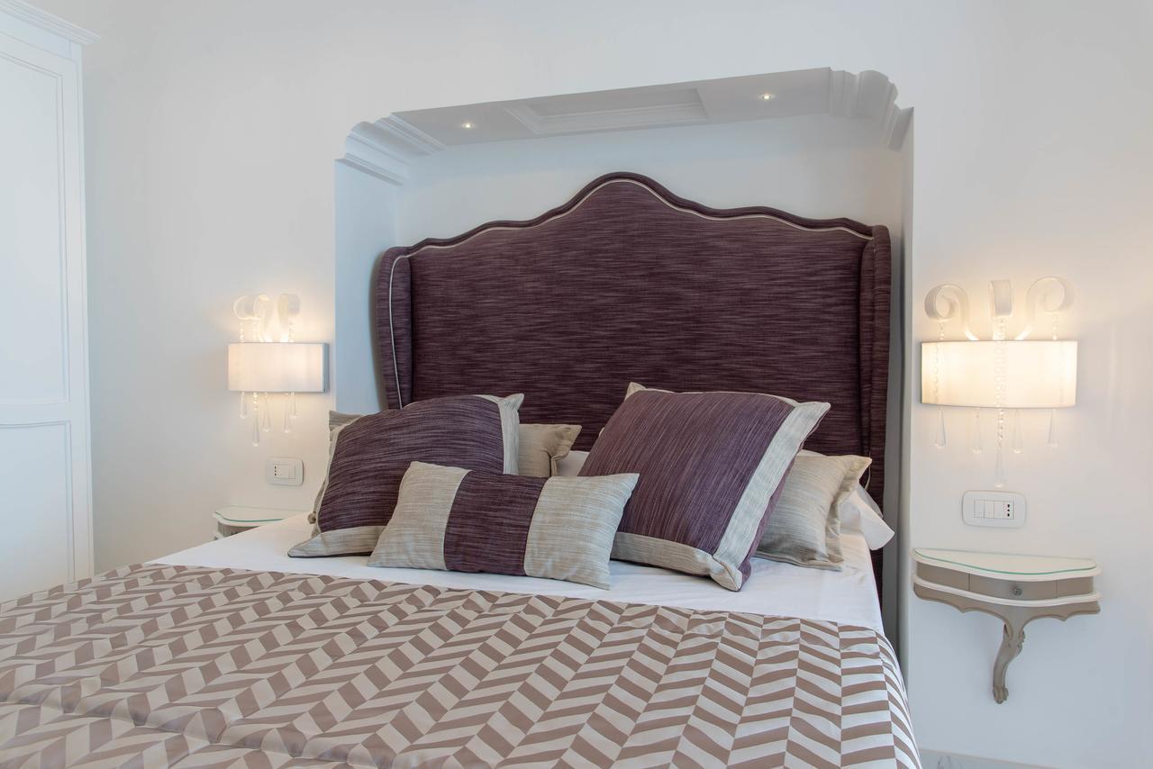 Villa Amore Khách sạn 4*