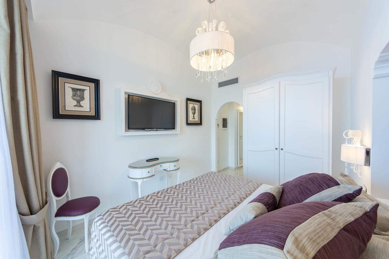 Khách sạn Villa Amore