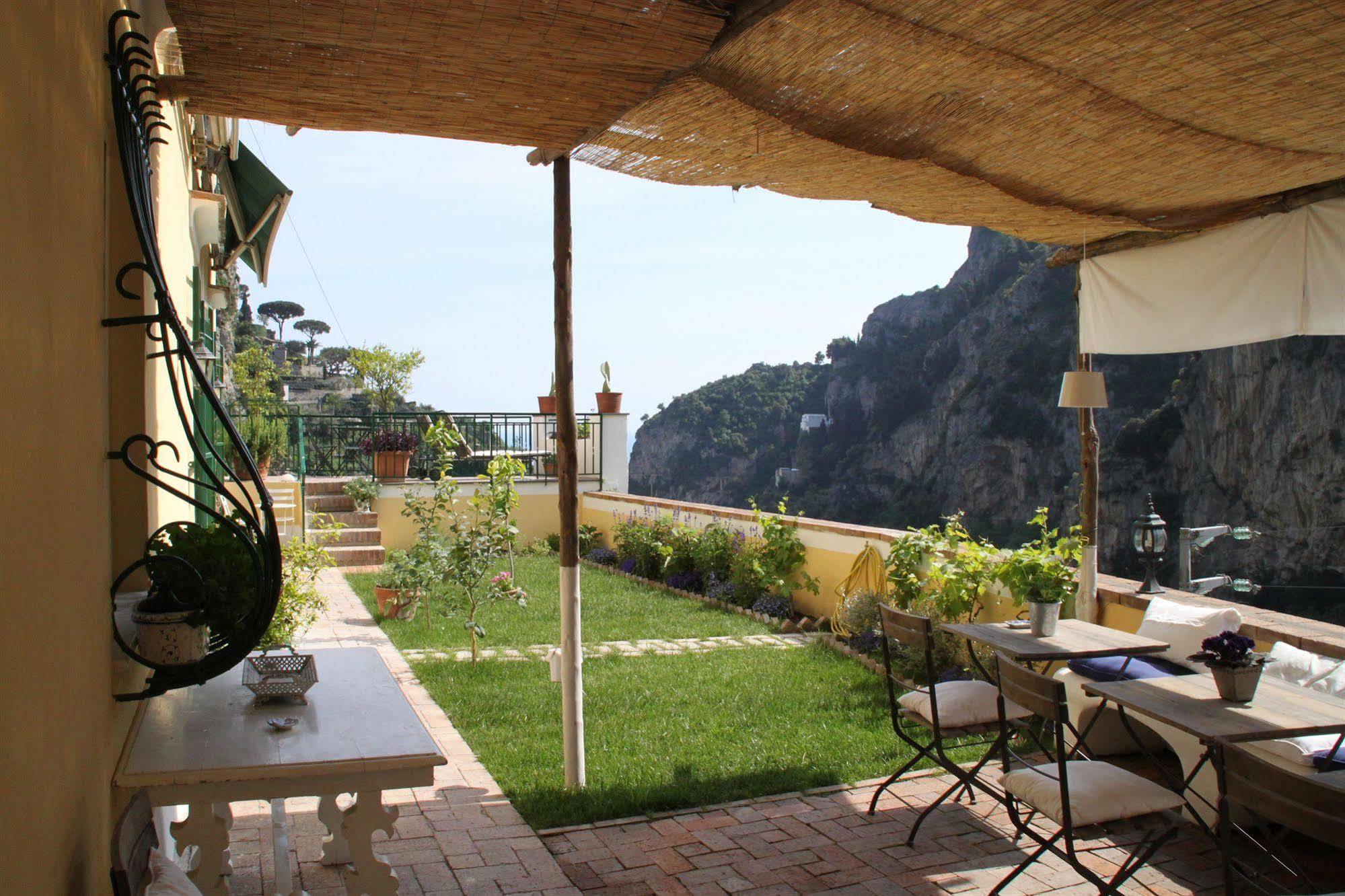Torre Dello Ziro Holiday home *