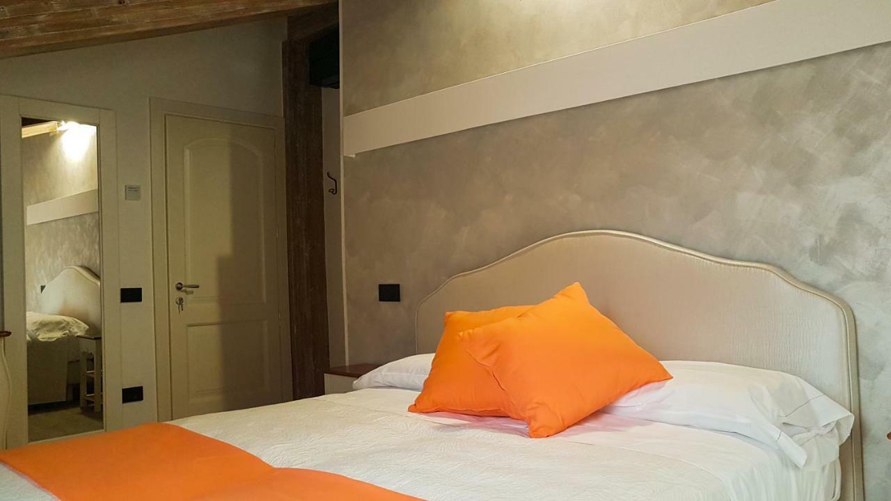 Duomo Attic Guest house